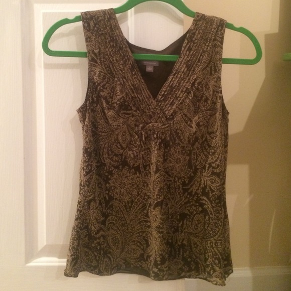 Adorable 100% Silk Top!!!