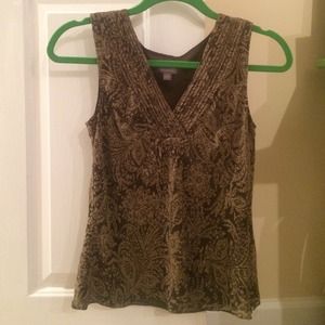 Adorable 100% Silk Top!!!