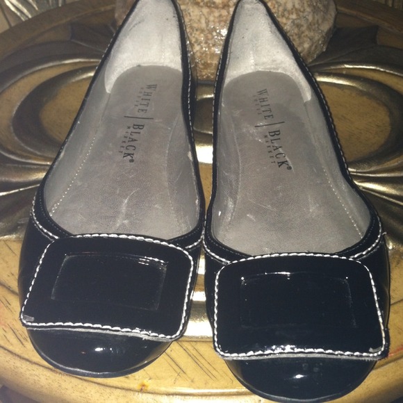 White House Black Market patent flats