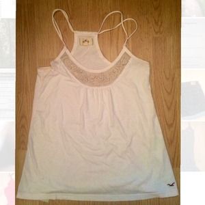 REDUCED PRICE BUNDLE 3 Hollister tops!