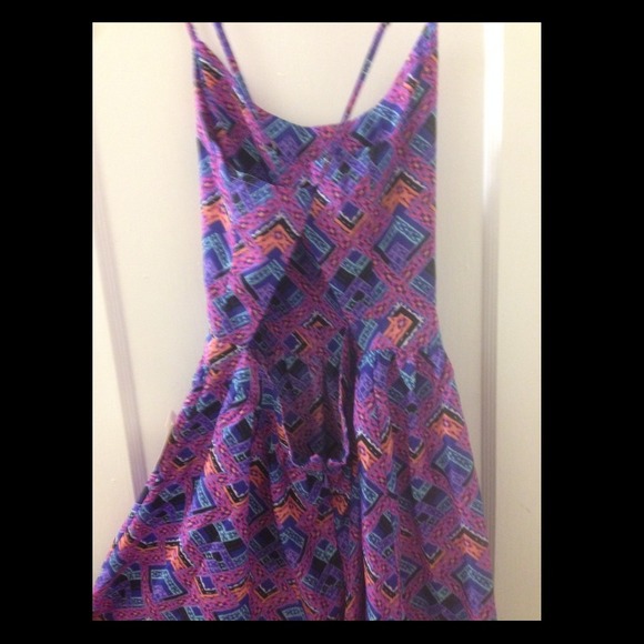 SOLD NWT Tribal Print Sundress - Picture 2 of 3