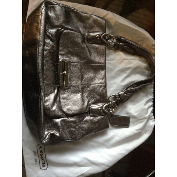 🆕💓SV/Gunmetal coach bag💓 - Picture 3 of 4