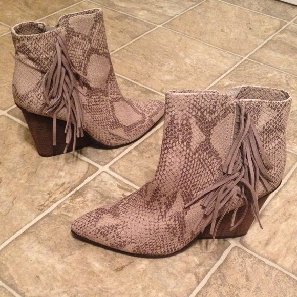 Isola Shoes - Snake Fringe Wedge boots