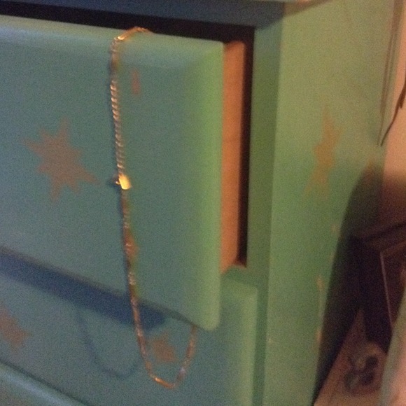 Nikken magnetic gold colored necklace