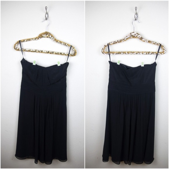 Ann Taylor Dresses - Strapless Ann Taylor Chiffon Dress Ann Taylor Dresses - Strapless Ann Taylor Chiffon Dress