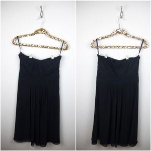 Ann Taylor Dresses - Strapless Ann Taylor Chiffon Dress Ann Taylor Dresses - Strapless Ann Taylor Chiffon Dress