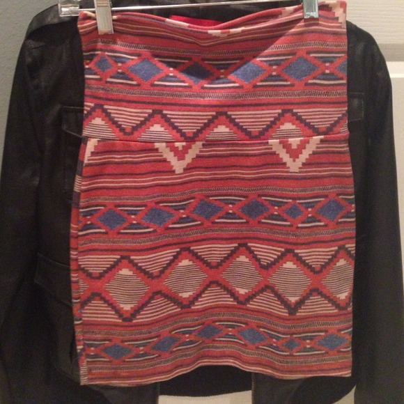 Nollie banded Aztec print skirt