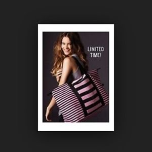 Victoria's Secret Weekend Getaway Bag