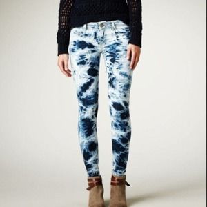 American Eagle Blue Tie Dye Jeans