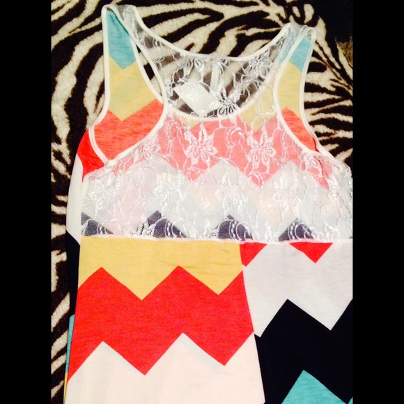 Chevron Razor Back Maxi Dress - Picture 4 of 4