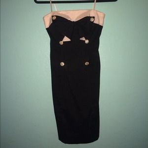 Strapless bow dress
