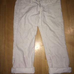 Levis white capris