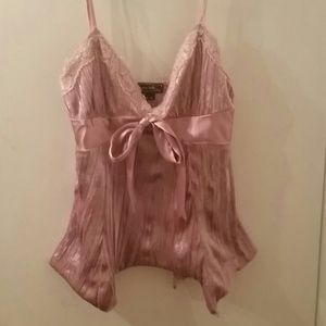 Beautiful flirty mauve cami
