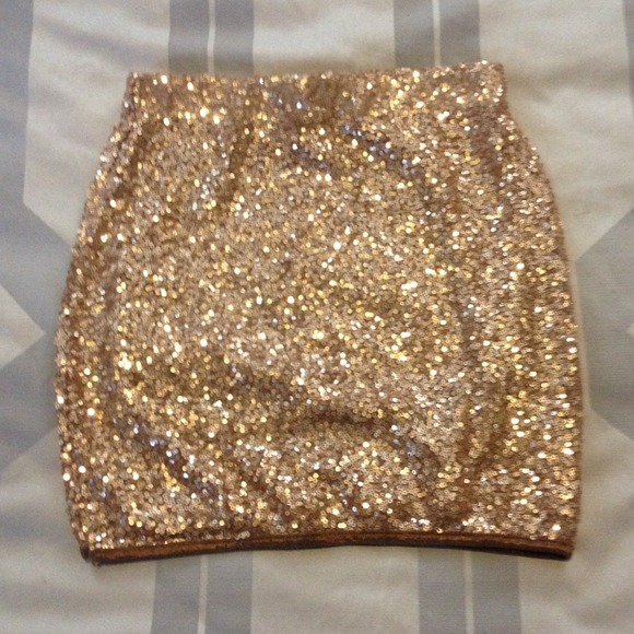 Dresses & Skirts - Gold Sequence Skirt