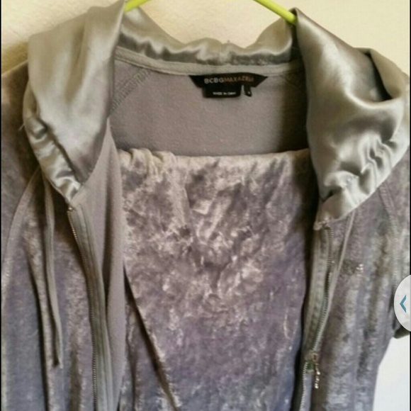 Bcbg capri suit