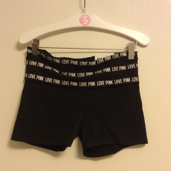 VS PINK Yoga Shortie black/white