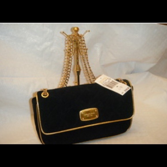 Michael Kors Handbags - BNWT MICHAEL KORS BAG HP 2x 8/25/14 & 9/10/14!!!!