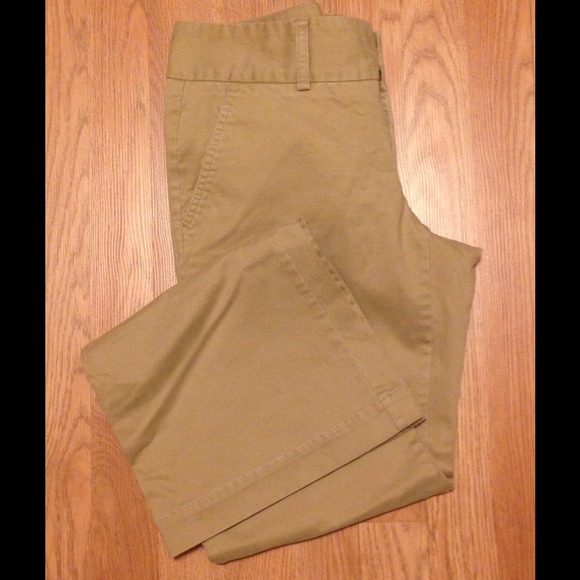 Express Pants in Beige