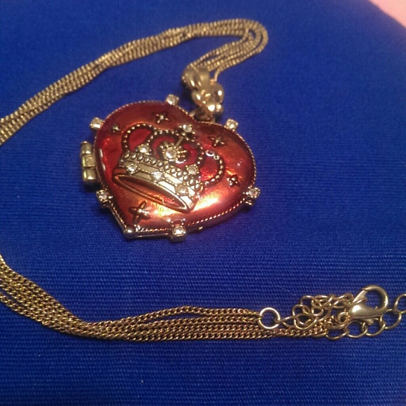 Royal crown locket