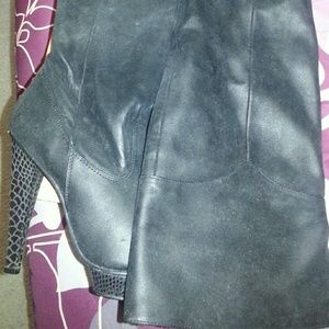 💥REDUCED💥 Steve Madden over the knee