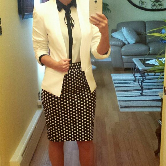 LOFT SKIRT