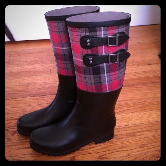 ugg plaid rain boots