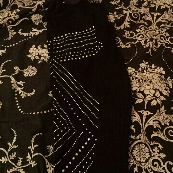 🎀REDUCED🎀NWOT black leggings