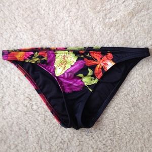 Victoria Secret Bottoms
