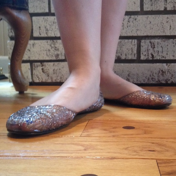 Plastic flats