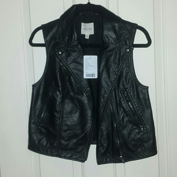 Black leather vest