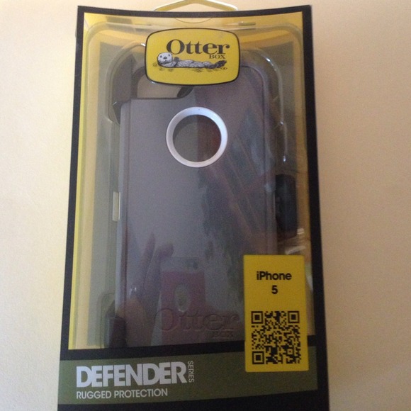 Brand new gray otter box