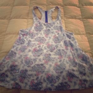 AE tank NWOT