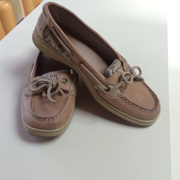 Size 7 Sperry top-siders