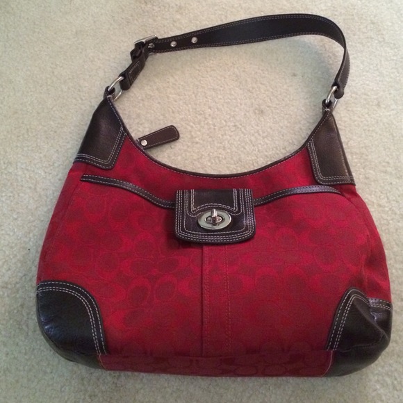Coach Handbags - Coach purse
