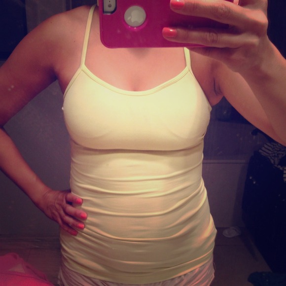 Lululemon tank