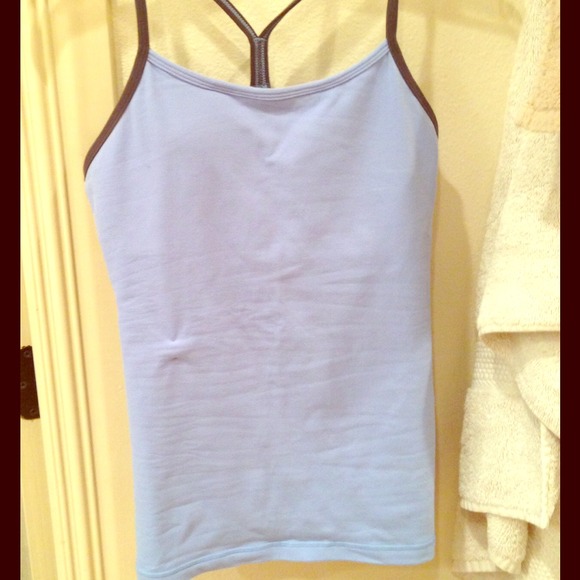 Lululemon tank