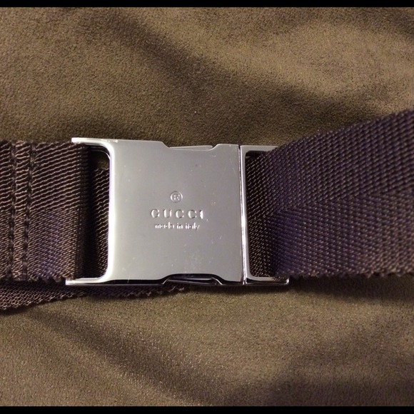 ❗️SOLD ❗️Gucci Canvas Belt Bag- Cocao - Picture 3 of 4