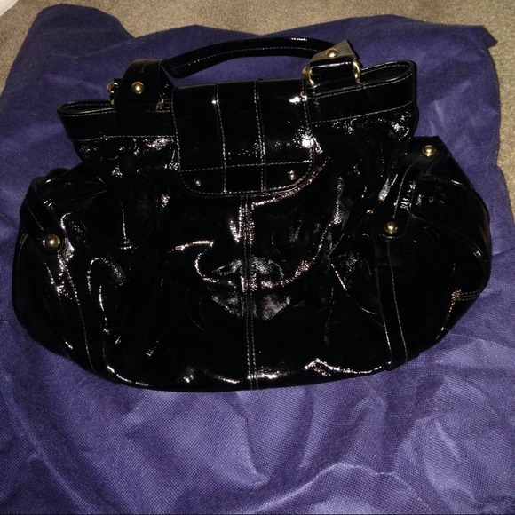 AUTHENTIC Patent The Hayden Bag - Picture 4 of 4