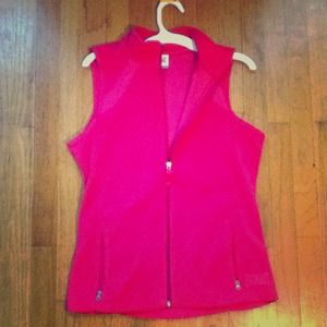 Pink fleece vest💕