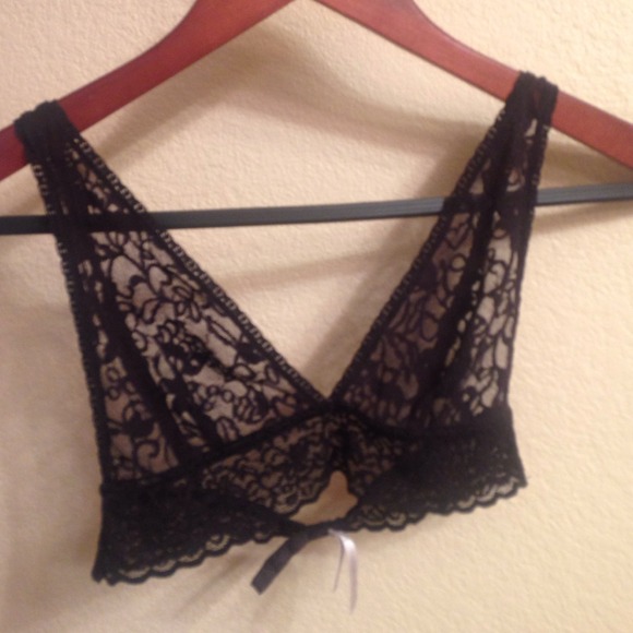 Bralette - Picture 2 of 3