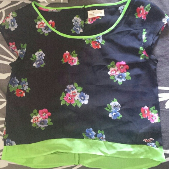 only wore twice and I need to down size my closet.