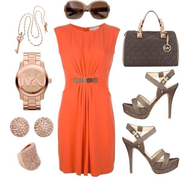 Welcome To My Closet Ladies! - Picture 2 of 4