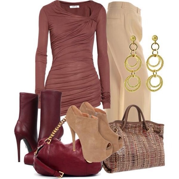 Welcome To My Closet Ladies! - Picture 3 of 4