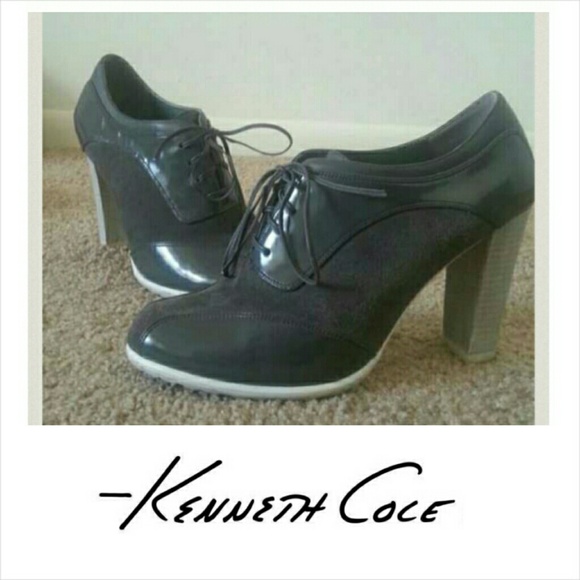 Kenneth Cole Booties