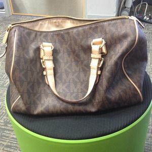 AUTHENTIC Large Michael Kors Purse
