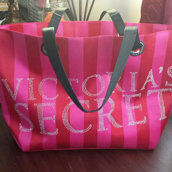 💥$50 OFF💥 Victorias Secret Tote Bag