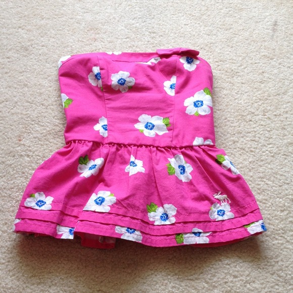 pink floral strapless top