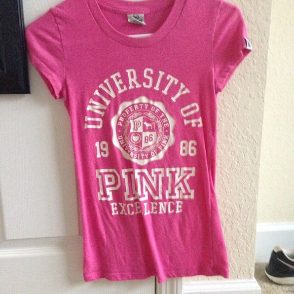University of pink top - Picture 1 of 3