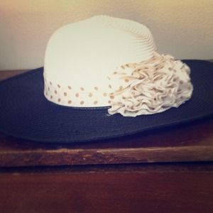 Vintage summer beach hat