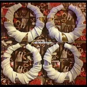 LEATHER EARRINGS (EXCLUSIVE)